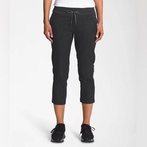 The North Face Aphrodite Motion Capri Pants Women's Black Size Small